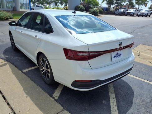 New 2025 Volkswagen Jetta Sport FWD image 5