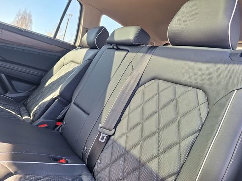 New 2026 Volkswagen Atlas SEL Premium R-Line image 24