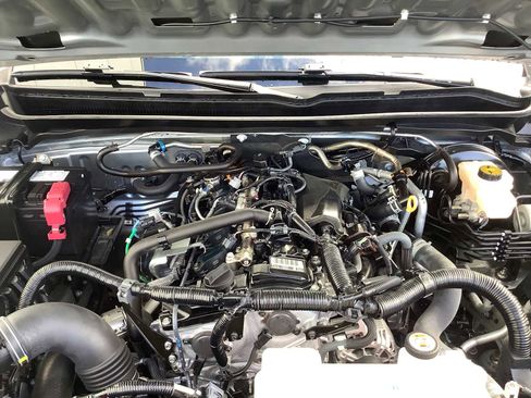 Used 2024 Toyota Tacoma SR5 image 8