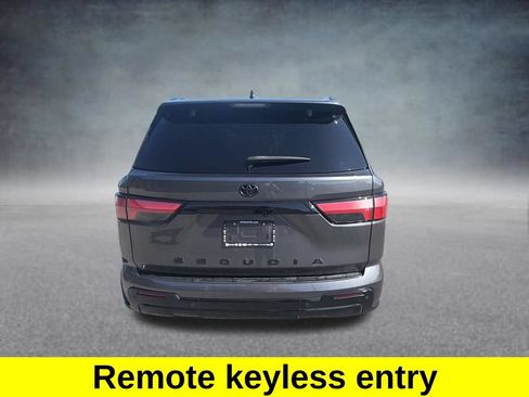 Used 2024 Toyota Sequoia Platinum AWD/4WD image 4