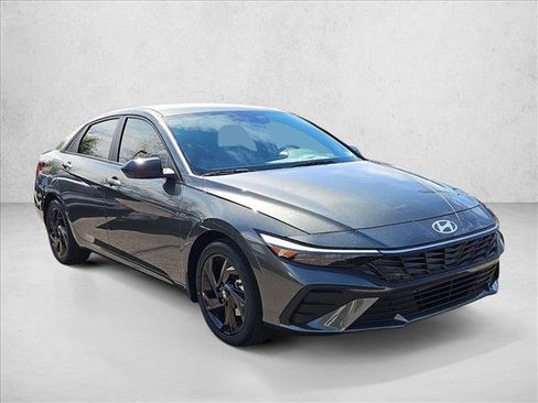New 2026 Hyundai Elantra Sport FWD image 6