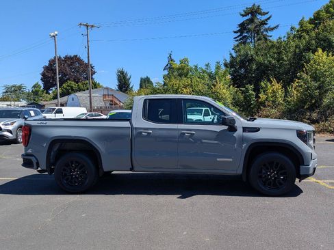 Used 2024 GMC Sierra 1500 Elevation AWD/4WD image 6