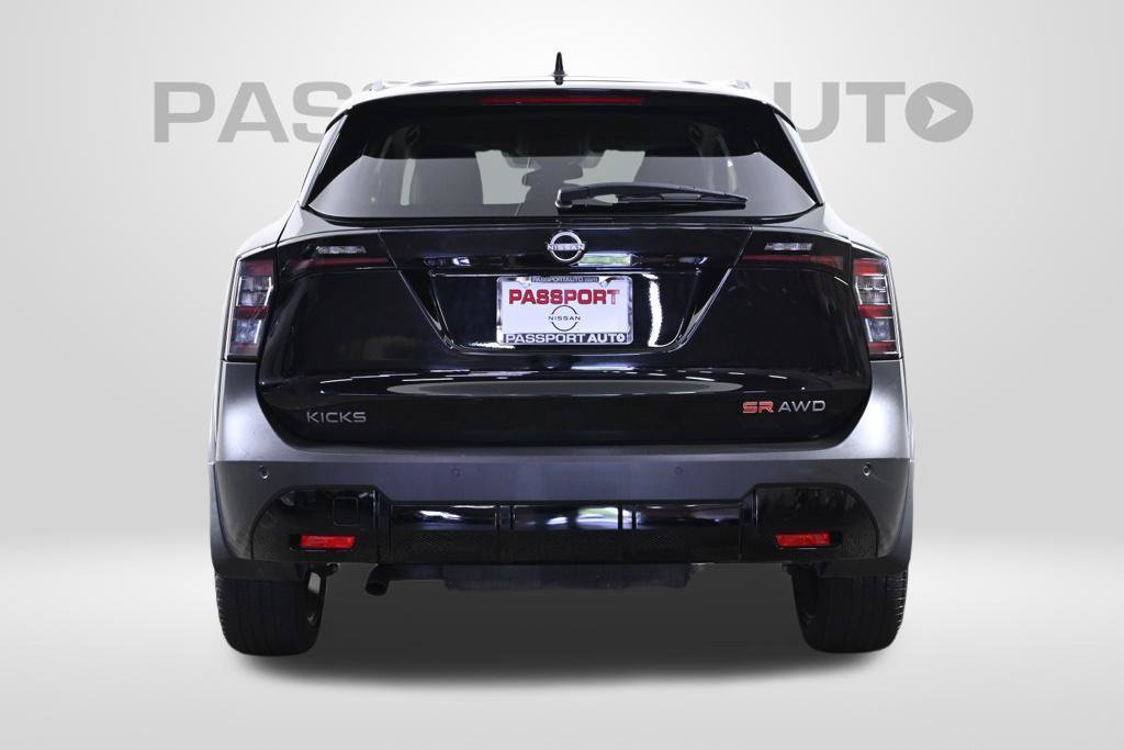 Certified 2025 Nissan Kicks SR AWD/4WD image 6
