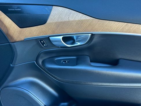 Certified 2023 Volvo XC90 B5 Plus image 21