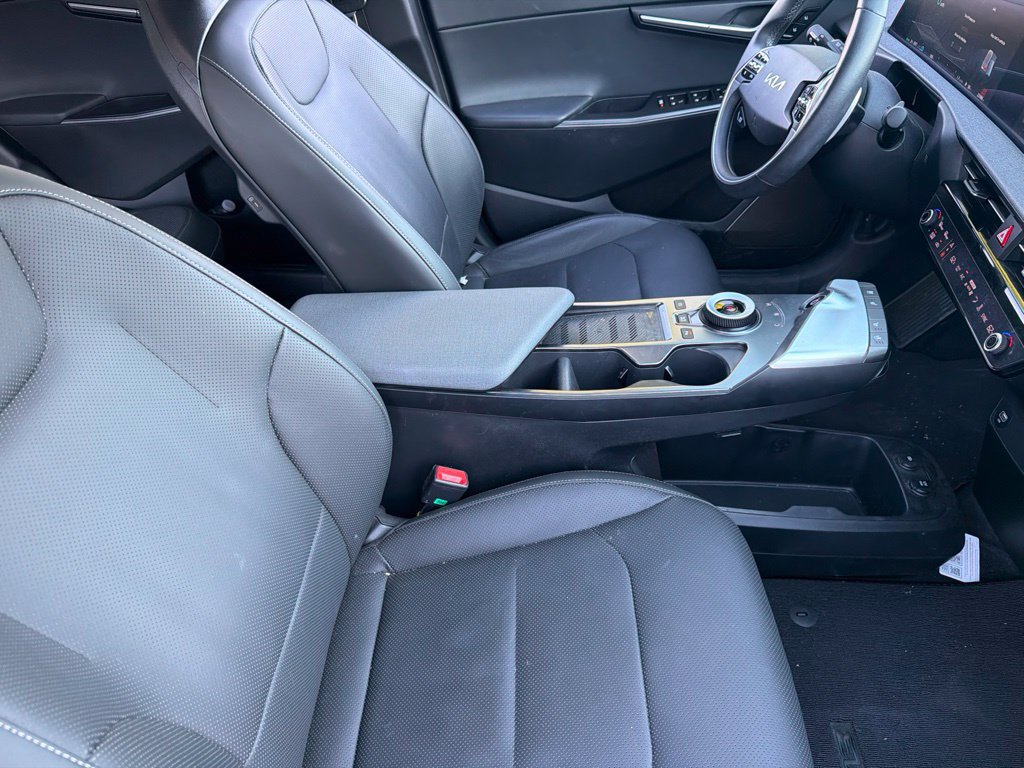 Used 2024 Kia EV6 Wind w/ Wind Technology Package RWD image 13
