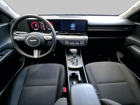 Used 2025 Hyundai Kona SEL FWD image 15