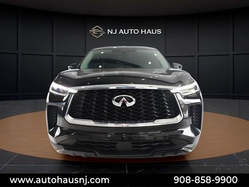 Used 2023 INFINITI QX60 Pure FWD image 3