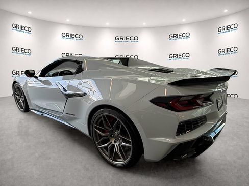 Certified 2024 Chevrolet Corvette Z06 RWD image 3