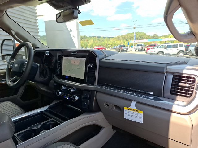 New 2027 Ford F250 Platinum w/ Platinum Plus Package AWD/4WD image 37