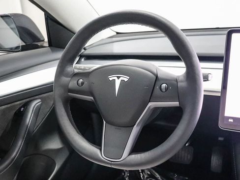 Used 2023 Tesla Model 3 Standard Range RWD image 16