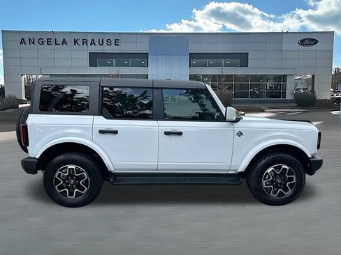 New 2026 Ford Bronco Outer Banks AWD/4WD image 8