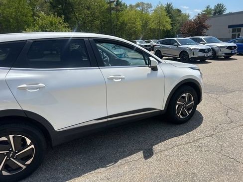Used 2023 Kia Sportage LX AWD/4WD image 12