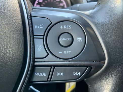 Used 2024 Toyota Camry SE FWD image 23