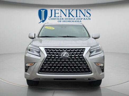 Used 2020 Lexus GX 460 Premium w/ Premium Package AWD/4WD image 11