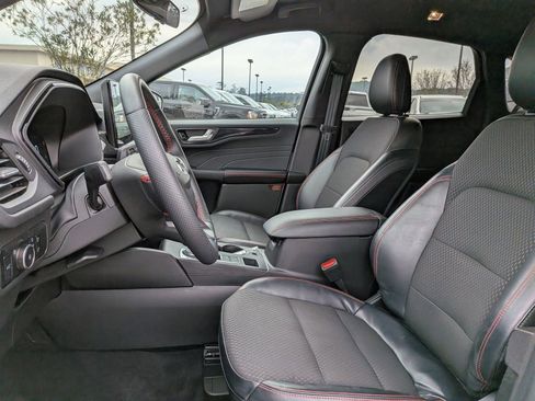 Certified 2023 Ford Escape ST-Line Select w/ Tech Pack #2 image 23