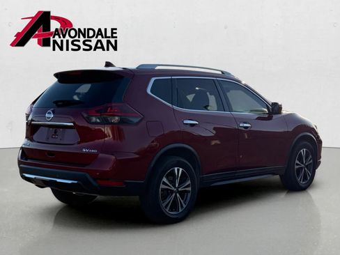 Used 2019 Nissan Rogue SV w/ Sun & Sound Touring Package AWD/4WD image 3