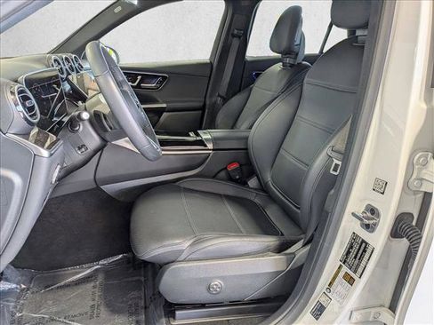 Used 2026 Mercedes-Benz GLC 300 4MATIC image 16