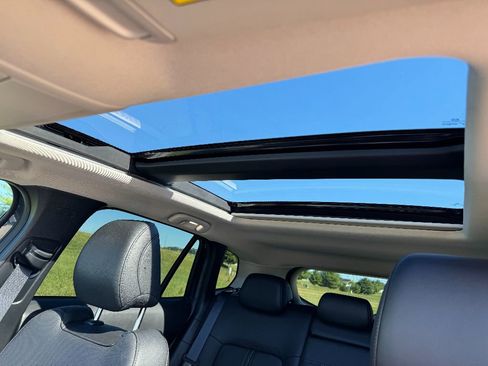 Certified 2025 MAZDA CX-50 2.5 Hybrid w/ Weather Package image 17