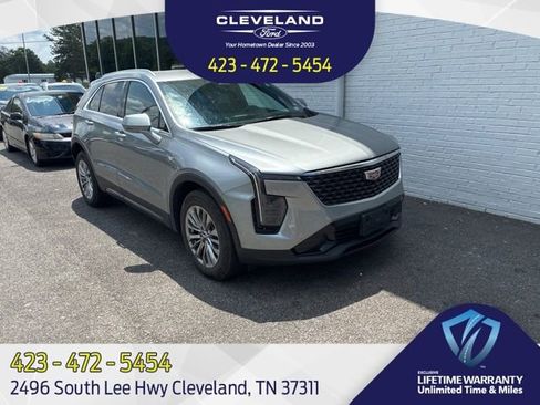 Used 2024 Cadillac XT4 Premium Luxury FWD image 1