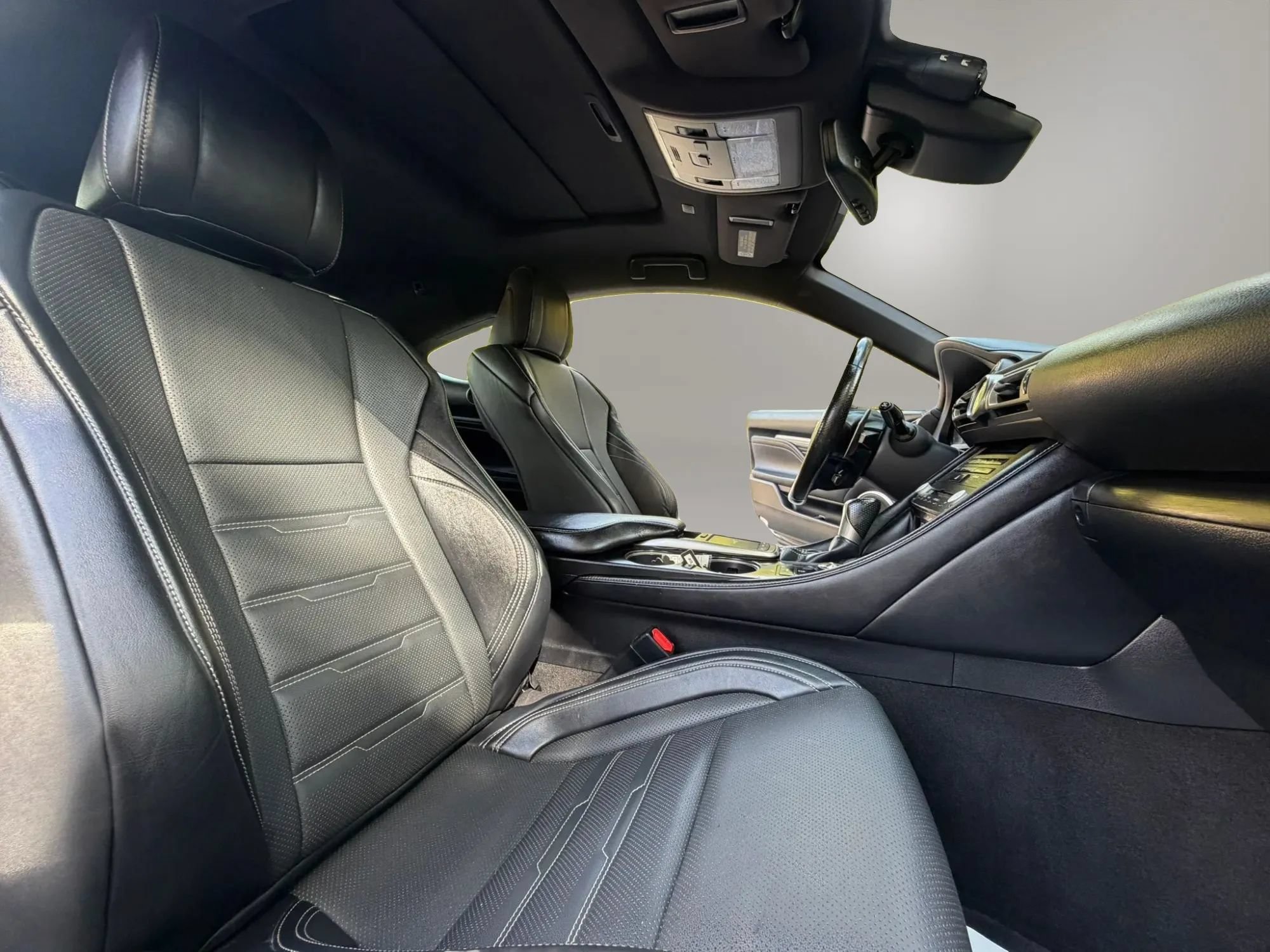 Used 2019 Lexus RC 350 F Sport w/ Accessory Package AWD/4WD image 17