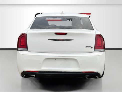 Used 2021 Chrysler 300 S image 6