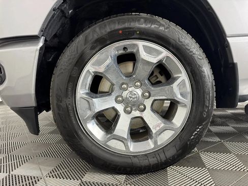 Used 2020 RAM 1500 Big Horn AWD/4WD image 40