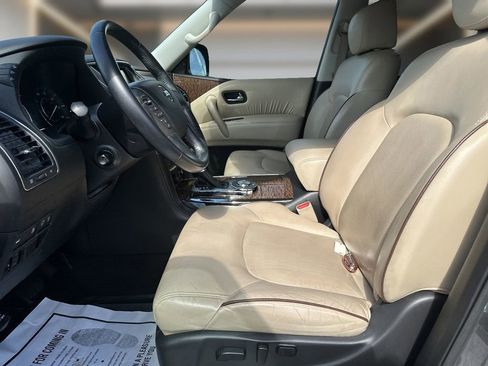 Used 2019 Nissan Armada Platinum w/ Captain's Chairs Package RWD image 12
