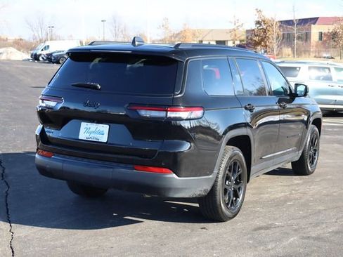 Certified 2024 Jeep Grand Cherokee L Laredo image 6