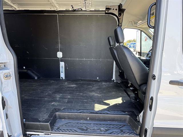 Used 2026 Ford Transit 250 148 Medium Roof w/ Load Area Protection Package RWD image 11