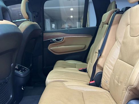Used 2016 Volvo XC90 T6 Inscription w/ Vision Package image 23