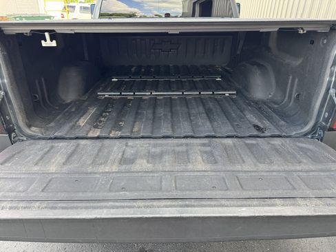 Used 2019 Chevrolet Silverado 2500 W/T AWD/4WD image 27