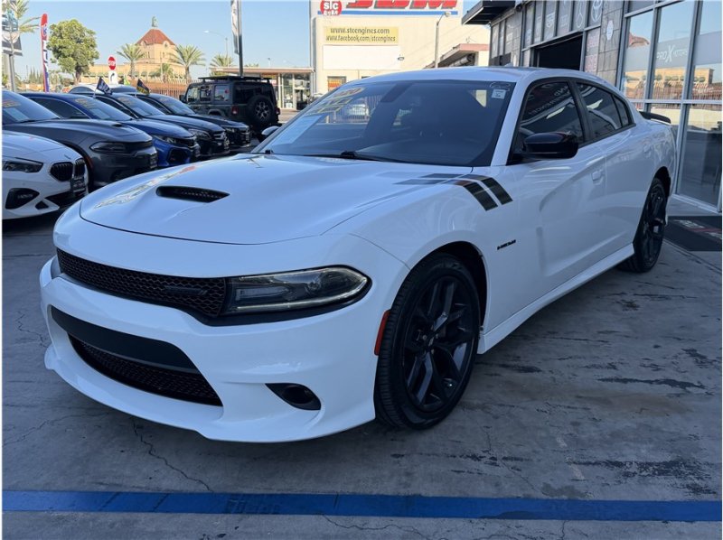Used 2020 Dodge Charger R/T w/ Plus Group RWD image 3