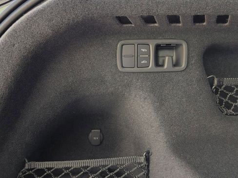 New 2026 Audi SQ8 Premium Plus image 30