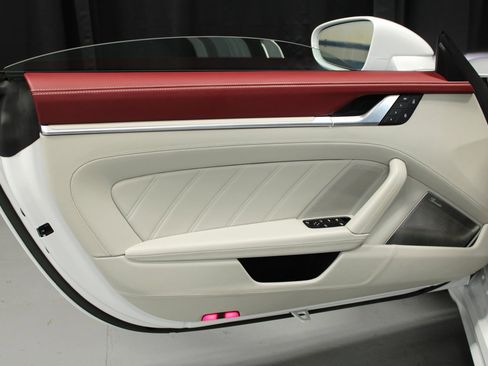 Certified 2023 Porsche 911 Turbo S w/ 911 Turbo Sportdesign Package image 20