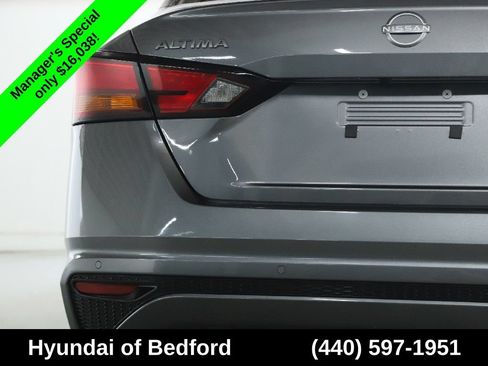 Used 2024 Nissan Altima 2.5 S FWD image 43