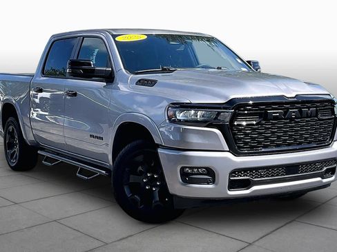 Used 2025 RAM 1500 Big Horn AWD/4WD image 3