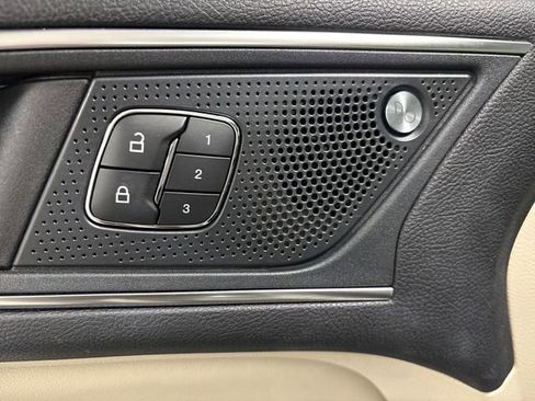 Used 2021 Ford Edge Titanium w/ Class II Trailer Tow Package image 66