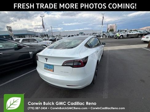 Used 2022 Tesla Model 3 Long Range AWD/4WD image 5