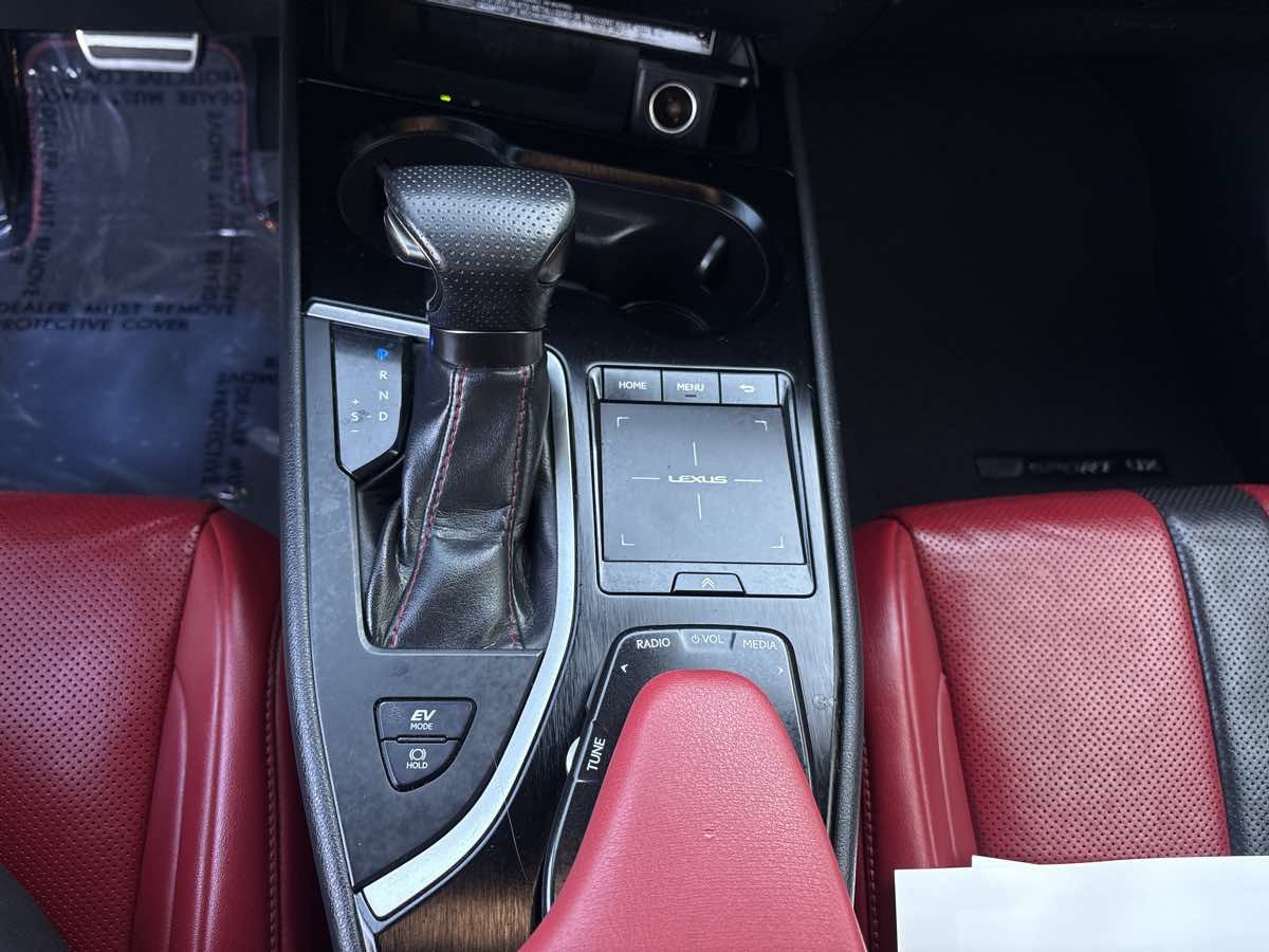 Used 2020 Lexus UX 250h F Sport w/ Accessory Package AWD/4WD image 26