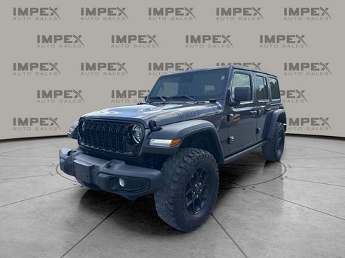 Used 2025 Jeep Wrangler Unlimited Sport AWD/4WD image 1