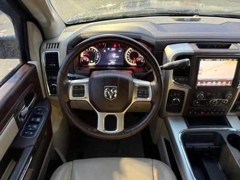 Used 2016 RAM 2500 Laramie w/ Convenience Group image 18