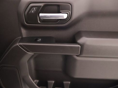 Used 2024 GMC Sierra 1500 Pro w/ Convenience Package image 13