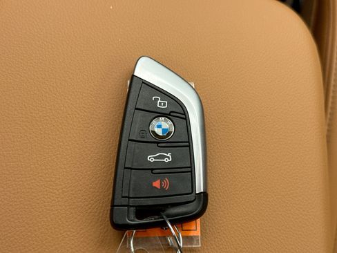 Used 2024 BMW X3 xDrive30i w/ Premium Package image 21