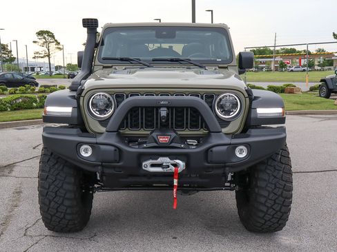 New 2025 Jeep Wrangler Unlimited Rubicon w/ Technology Group image 3