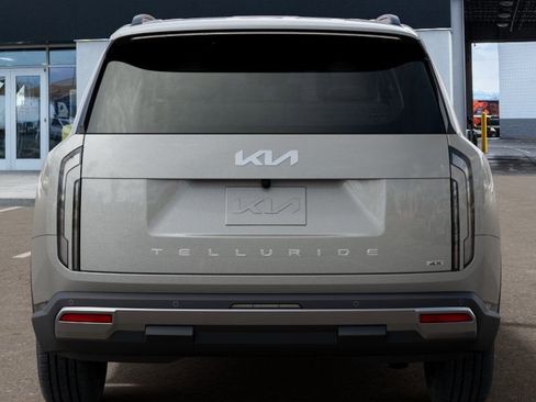 New 2027 Kia Telluride S image 13