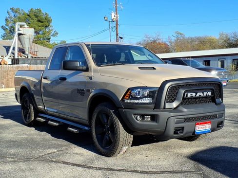 Used 2019 RAM 1500 Classic Warlock w/ Electronics Group image 2