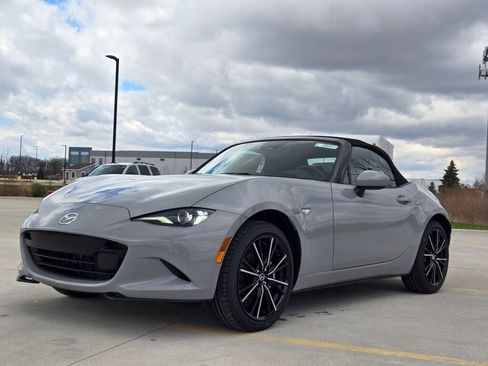 New 2026 MAZDA MX-5 Miata Grand Touring w/ Weather Package image 3