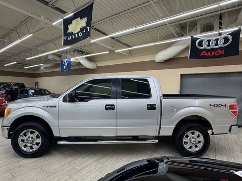 Used 2012 Ford F150 XLT w/ XLT Chrome Pkg image 6