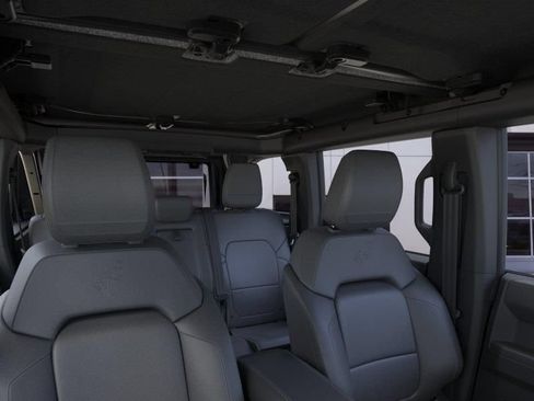 New 2026 Ford Bronco Outer Banks w/ Sasquatch Package AWD/4WD image 16