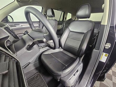 Used 2022 Volkswagen Atlas SE image 29